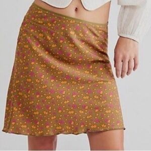 FREE PEOPLE Olive & Pink Flower Mini Skirt size 6